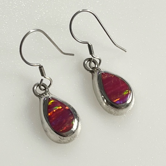 Vintage 950 Fine Sterling Silver Red Simulated Opal Teardrop Fishhook Earrings - Picture 12 of 14